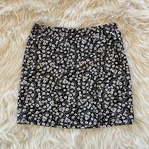 Black and White‎ Floral Skirt